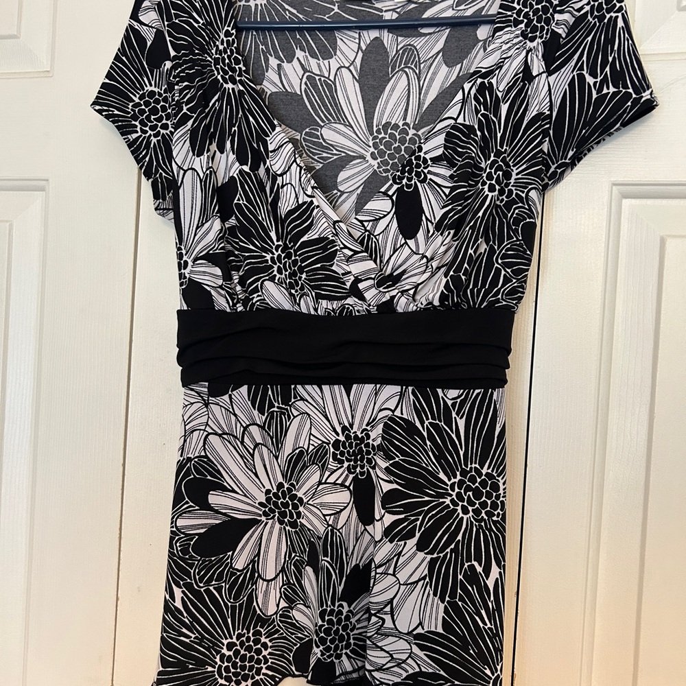 Cato Black and White Floral Blouse